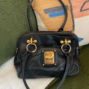 B Makowsky black leather shoulder bag.
